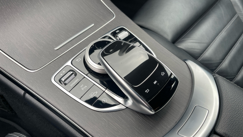 Mercedes-Benz C-Class C300 AMG Line Premium 4dr 9G-Tronic Petrol Saloon